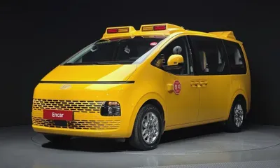 Hyundai Staria