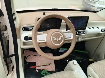 Wuling MINIEV