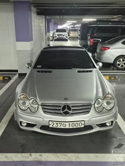 Mercedes-Benz SL-Class