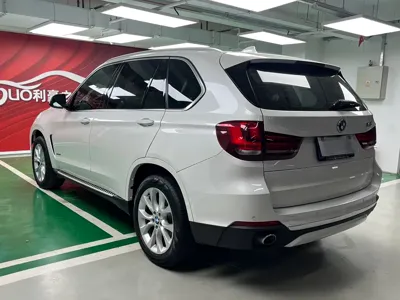 BMW X5 (Import)