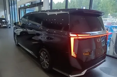 GAC Trumpchi M8