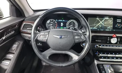 Genesis EQ900