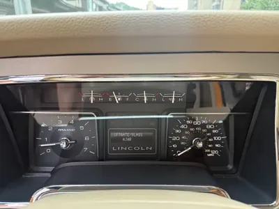 Lincoln Navigator