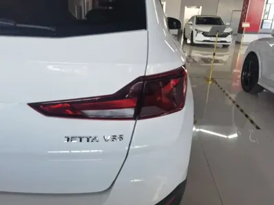 Jetta VS5