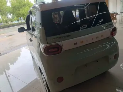 Wuling MINIEV