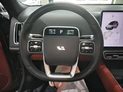 Li Auto Li L8