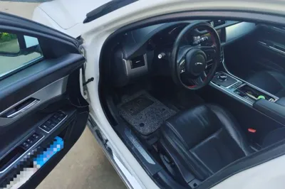 Jaguar XFL