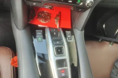 Honda UR-V