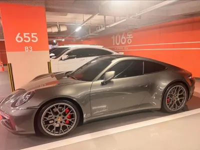 Porsche 911