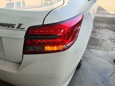 Toyota Yaris L