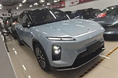 Nio EC6