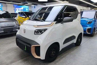 Baojun E200