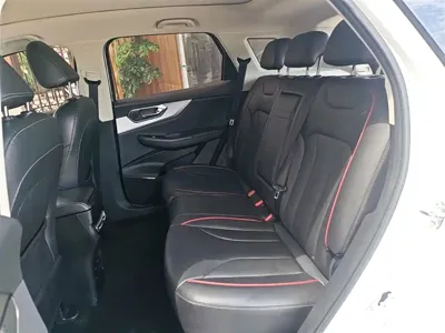 BAIC X7