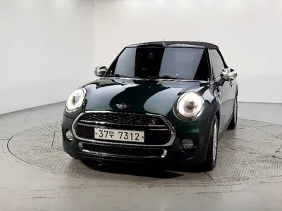 MINI Cooper Convertible