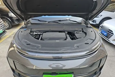 Li Auto L7