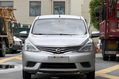 Nissan Livina