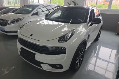 Lynk & Co 01 EM-P
