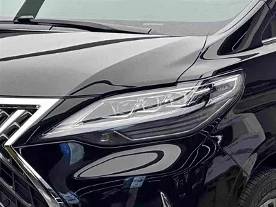 Lexus LM