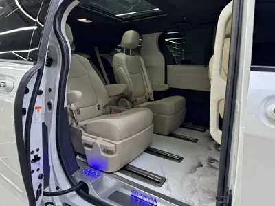 Toyota Granvia