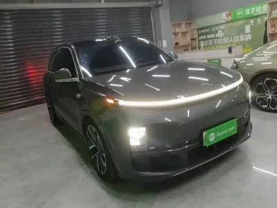 Li Auto Li L8