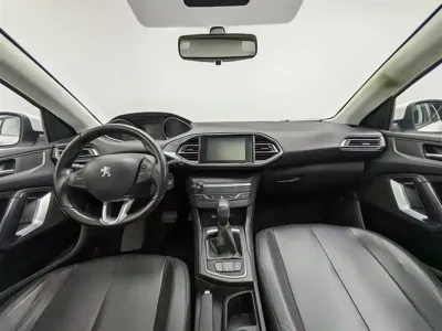 Peugeot 308S