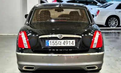 Kia Opirus
