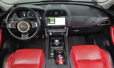 Jaguar F-Pace
