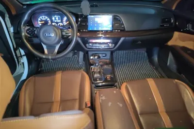 Kia K4