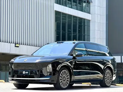 Nio ES8