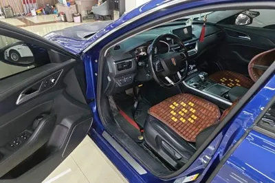 Hongqi H5