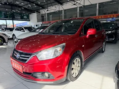 Venucia R50