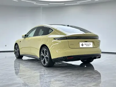 Nio ET5