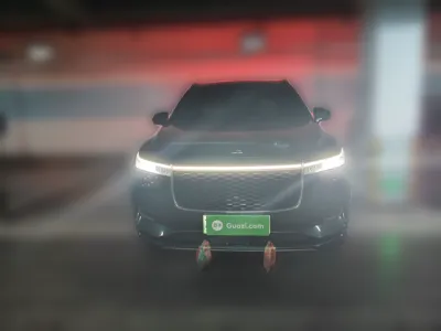 Li Auto ONE
