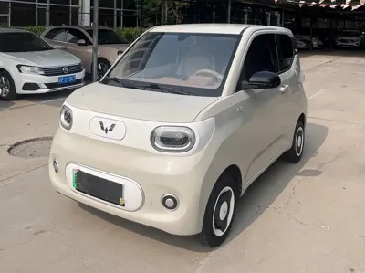 Wuling MINIEV