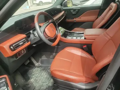 Lincoln Aviator
