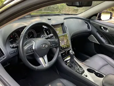 Infiniti Q50L