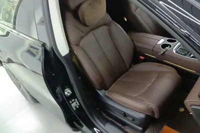 Leapmotor C11