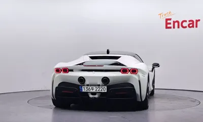 Ferrari SF90