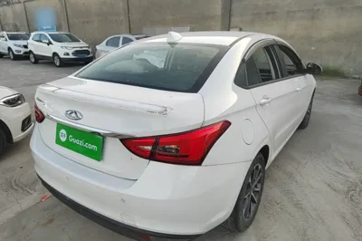 Chery Arrizo 5