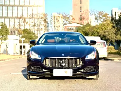 Maserati Quattroporte