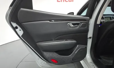 Renault-KoreaSamsung SM6