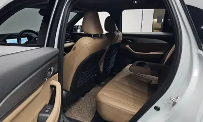 Renault-KoreaSamsung Grand Koleos