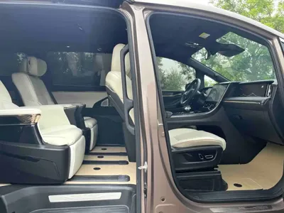 GAC Motor Trumpchi M8