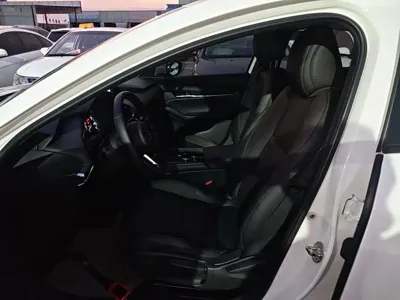 Mazda 3 Axela