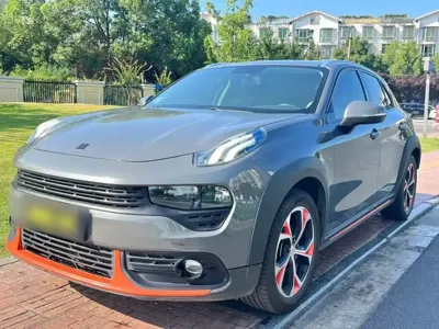 Lynk & Co 02