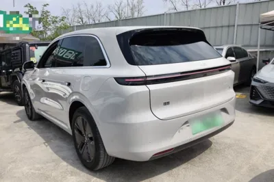 Li Auto L6