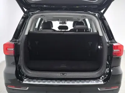 Roewe RX8