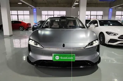 Hima Luxeed S7