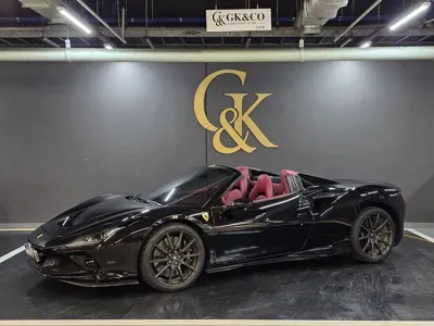 Ferrari F8