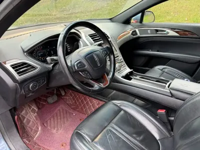 Lincoln MKZ